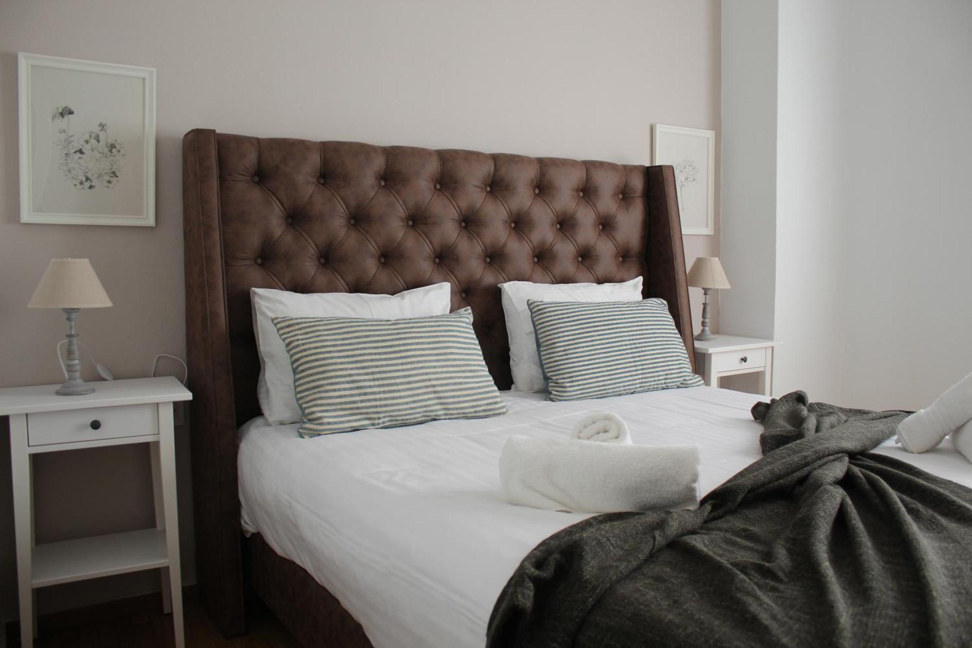 Suite 2 Bedrooms Атина Екстериор снимка